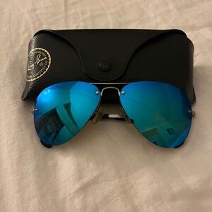 Blue Raybans